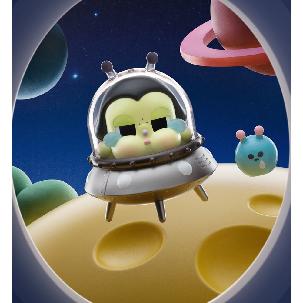 Pop Mart Crybaby Crying to the Moon
Series - The Moon Traveler